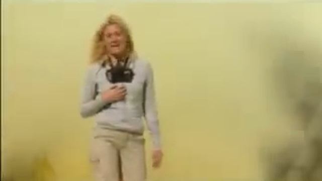 Risky trade for Java's sulphur miners - 06 Aug 09 смотреть онлайн