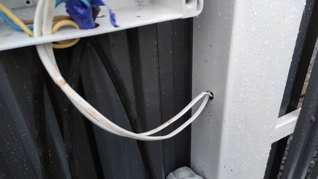 установка привода BFT A25 для распашных ворот