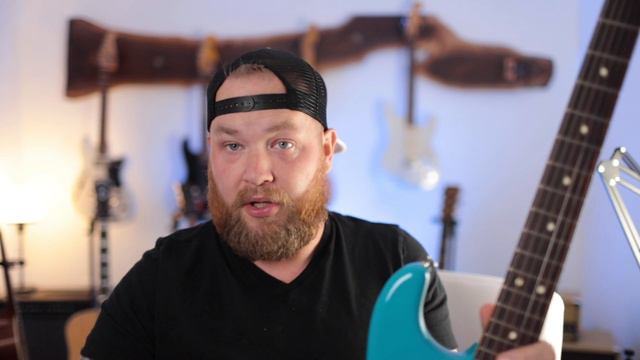 Is the @VintageGuitarOnline price guide accurate? How much are guitars worth? смотреть онлайн