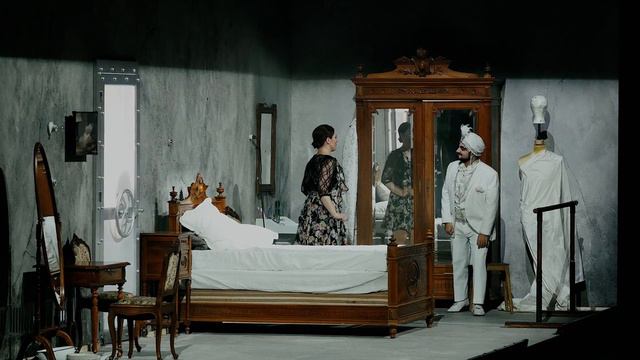 L'Enchantresse - Extraits du spectacle смотреть онлайн
