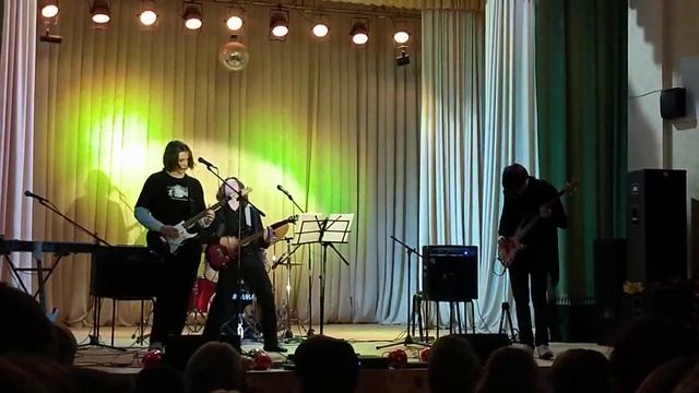 SSSHHHIIITTT! - НЕ СКУЧАЙ КАВЕР смотреть онлайн