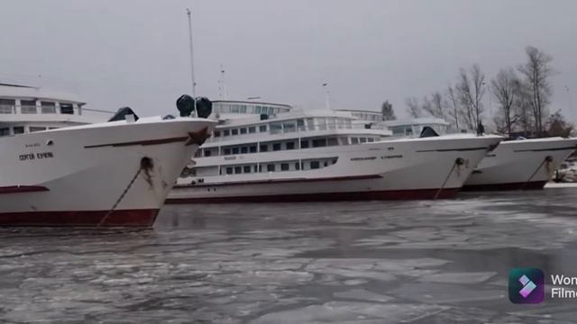 Второй день разводки судов. Затон 40 лет октября. 07.12.2021 смотреть онлайн