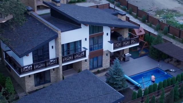 Дом -это мечта каждого человека, особенно на курорте Красная Поляна смотреть онлайн