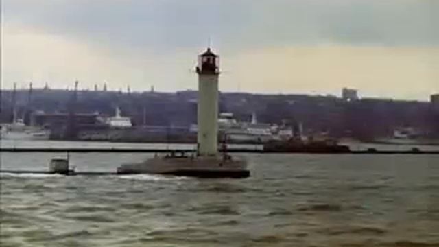 Gimn NIS "Kosmonavt Yuri Gagarin".wmv смотреть онлайн