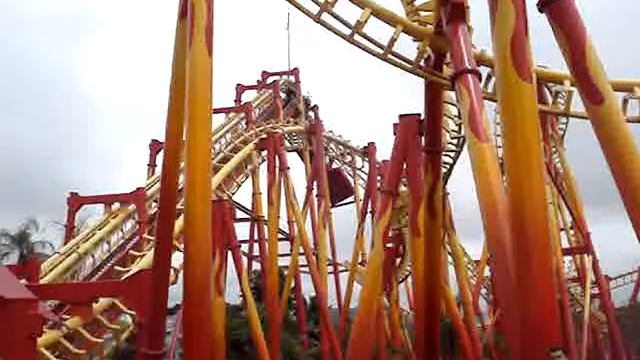 FireWhip 2 / Beto Carrero World смотреть онлайн