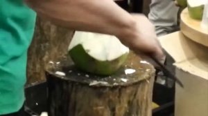 Когда с ножом на «ты».