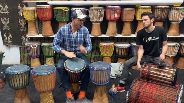 Vegan Djembes Roadtest - African Drumming смотреть онлайн