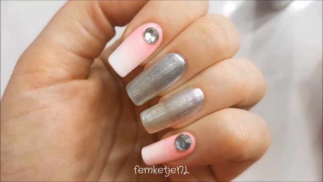 Catrice Lux Chrome Foil Effect Nailpolish + 2in1 Base & Topcoat - femketjeNL смотреть онлайн
