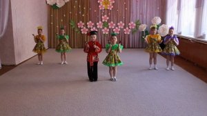 "Как по горкам, по горам" танец с ложками