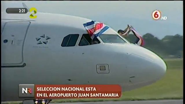 Radio Monumental: Narración Harrick McLean llegada de la selección смотреть онлайн