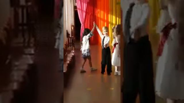 Трогательно, дети поют для мам смотреть онлайн