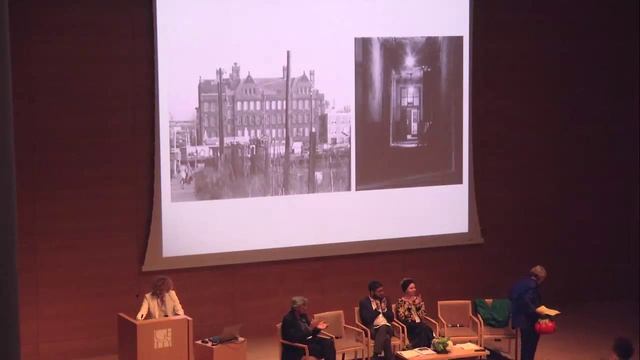 Reconsidering Harald Szeemann смотреть онлайн