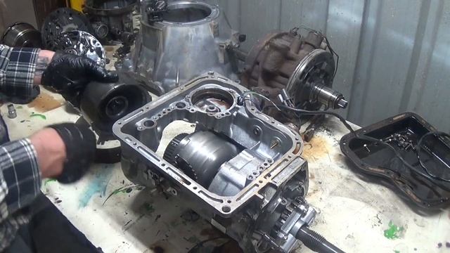 Building a transmission.... that didn't work. 3N71B 4N71B N4AEL Jatco mods смотреть онлайн