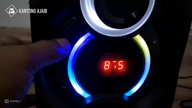 7 Rekomendasi SPEAKER BLUETOOTH Terbaik 2024, Bass MANTAP No DEBAT! смотреть онлайн
