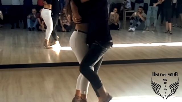 Ronie & Lory | Kizomba Fusion | Justin Timberlake - Can`t stop the feeling смотреть онлайн
