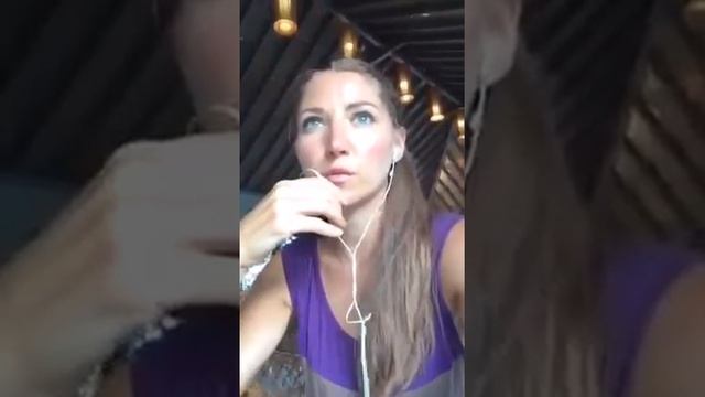 "БезУма от Жизни или как научиться поменьше думать и побольше расслабляться?!" смотреть онлайн