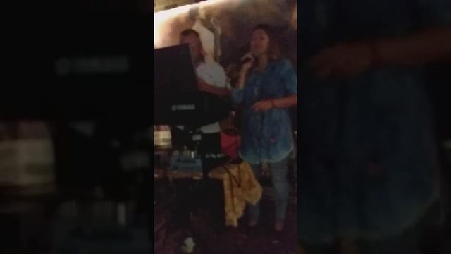 Букет из белых роз.