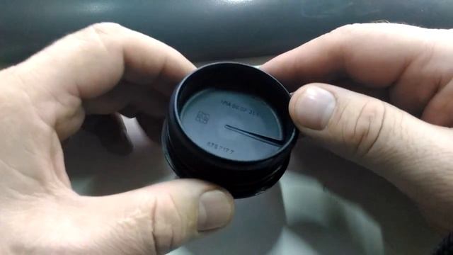 Крышка топливного фильтра грубой очистки Мерседес смотреть онлайн