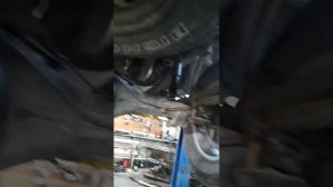 Снятие рулевой рейки Таета Хайлюкс