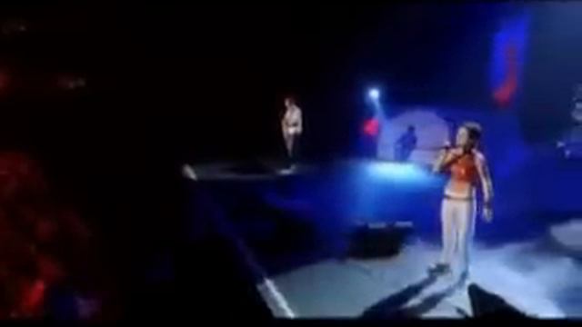 The Cranberries Live In Paris