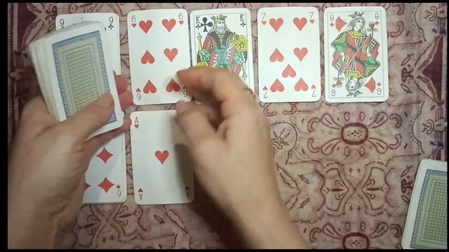 ЧТО У НЕГО В ЖИЗНИ ПРОИСХОДИТ,КАК ОН ОТНОСИТСЯ К ЧЕРВОВОЙ ДАМЕ? смотреть онлайн