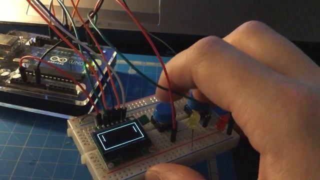 Arduino Pong (using library ssd1306, Eholk sketch) смотреть онлайн
