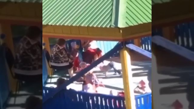Воспитатель детсада бьет детей Самара смотреть онлайн