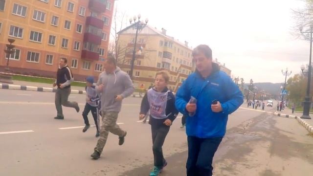 Как я бегаю (1 Километр) смотреть онлайн