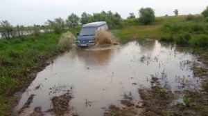 Интересные фургоны - Mazda Bongo