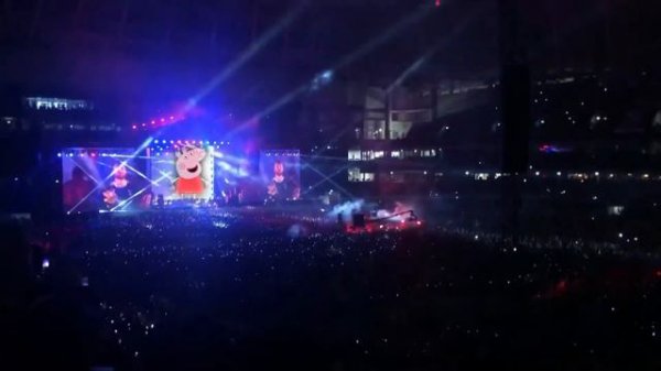 ТРЕК В СТИЛЕ ПОП "СВИНКА ПЕППА" - SNISXXX