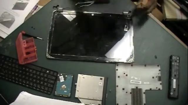 HP Pavilion 17-E049WM смотреть онлайн