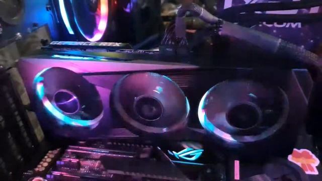 Gigabyte Aorus GeForce RTX 3060 Elite - Подсветка 2 смотреть онлайн