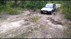 Покатушки братьев карибоводов в бездорожье Sprinter Carib AE 95 offroad