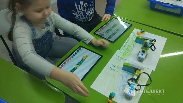 Урок робототехники Lego Wedo 2.0 Паводковый шлюз смотреть онлайн