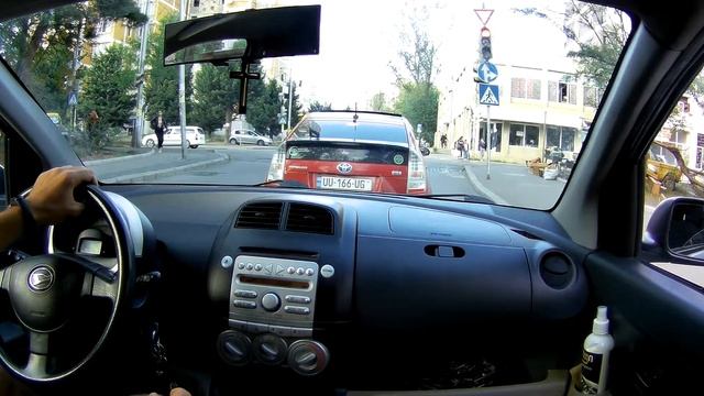 Daihatsu Sirion 1.0 12V 2006 City Driving