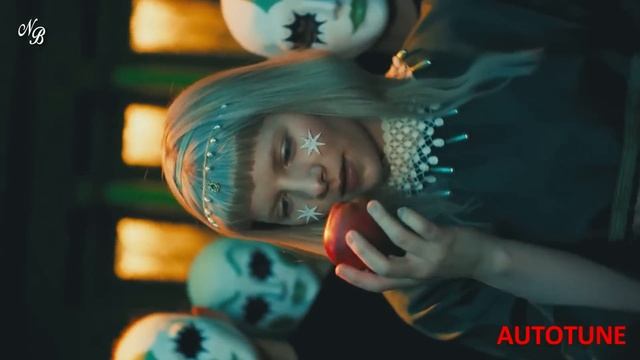 AURORA 'Cure For Me' | *AUTOTUNE VS NO AUTOTUNE* (Genius)