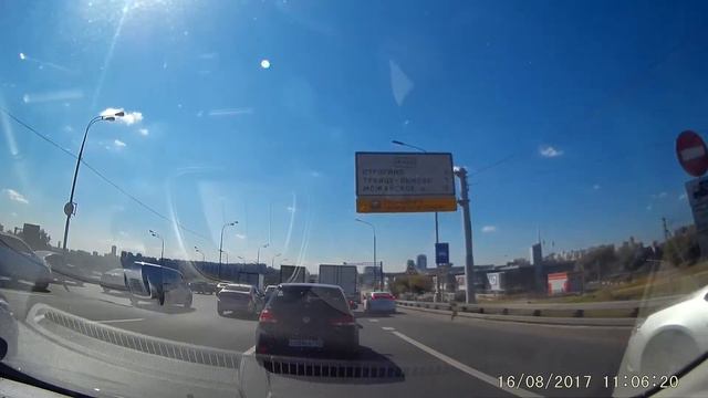 Выезд с волоколамки на мкад. Штраф за обочину смотреть онлайн