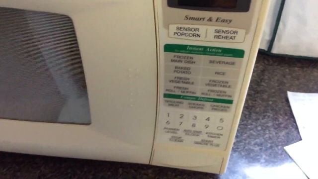 ✅ How To Use Sharp Smart and Easy Carousel Microwave Oven Review смотреть онлайн