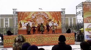 Масленица. Вступительная часть скоморохов.mp4