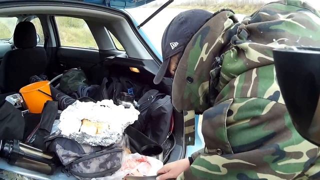 р. Ока ловим на живца (50 перевёрток) смотреть онлайн