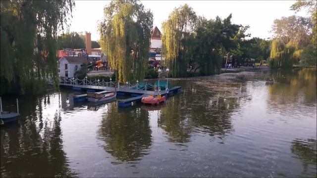 Знакомство . Прогулка в парке с детьми Канал Дружная СЕМЬЯ смотреть онлайн