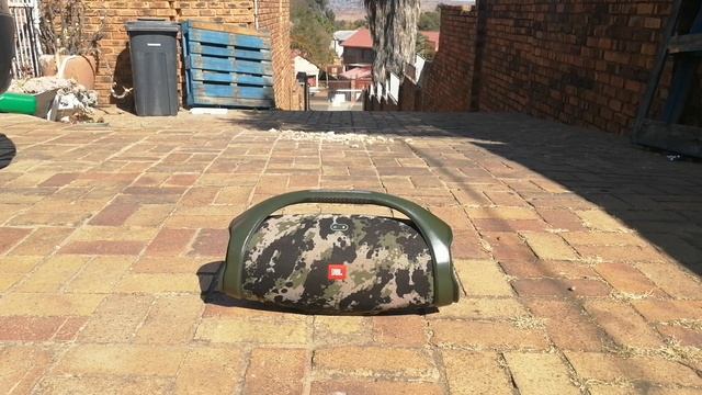 JBL BOOMBOX 2 I BASS TESTI NORMAL MODEI 70% - 80% VOLUME смотреть онлайн