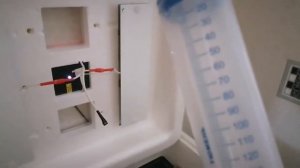 Как заполнять водой инкубатор Несушка во время инкубации