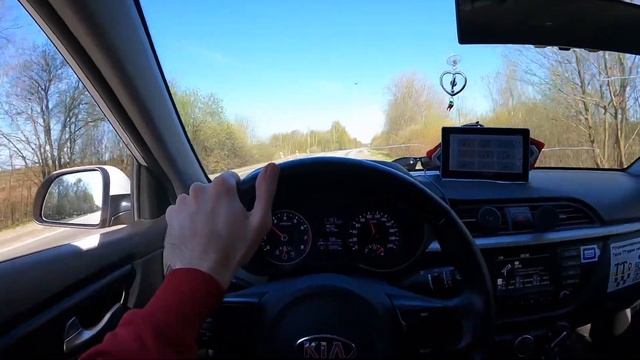 В такси на KIA RIO , а оно надо? Будни таксиста #10 смотреть онлайн