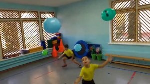 "Игры и эстафеты с воздушными шарами" МБДОУ д/с № 47 инструктор по физич.культуре Зверева М. Л.