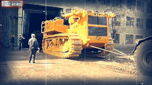 Что так сильно напугало иностранцев когда они завели самый большой бульдозер СССР ЧТЗ Т 800 ? смотреть онлайн