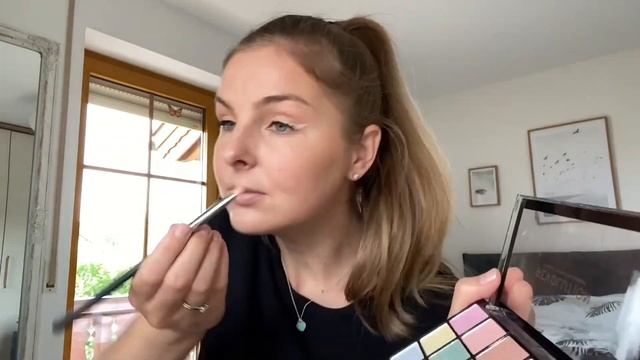 Трендовый макияж с белыми стрелками + креативный макияж. Свадебный макияж с белыми стрелками. смотреть онлайн