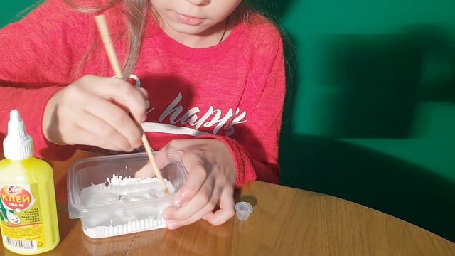 Экономичный лизун смотреть онлайн