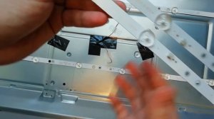 РЕМОНТ PHILIPS 32phs4062/60 замена планок подсветки