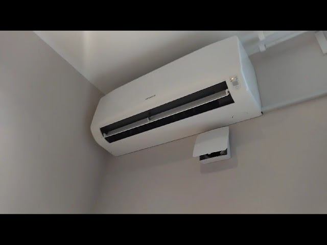 Прямой монтаж кондиционера в загородный дом. Установка кондиционера в Санкт-Петербурге и Л.О смотреть онлайн